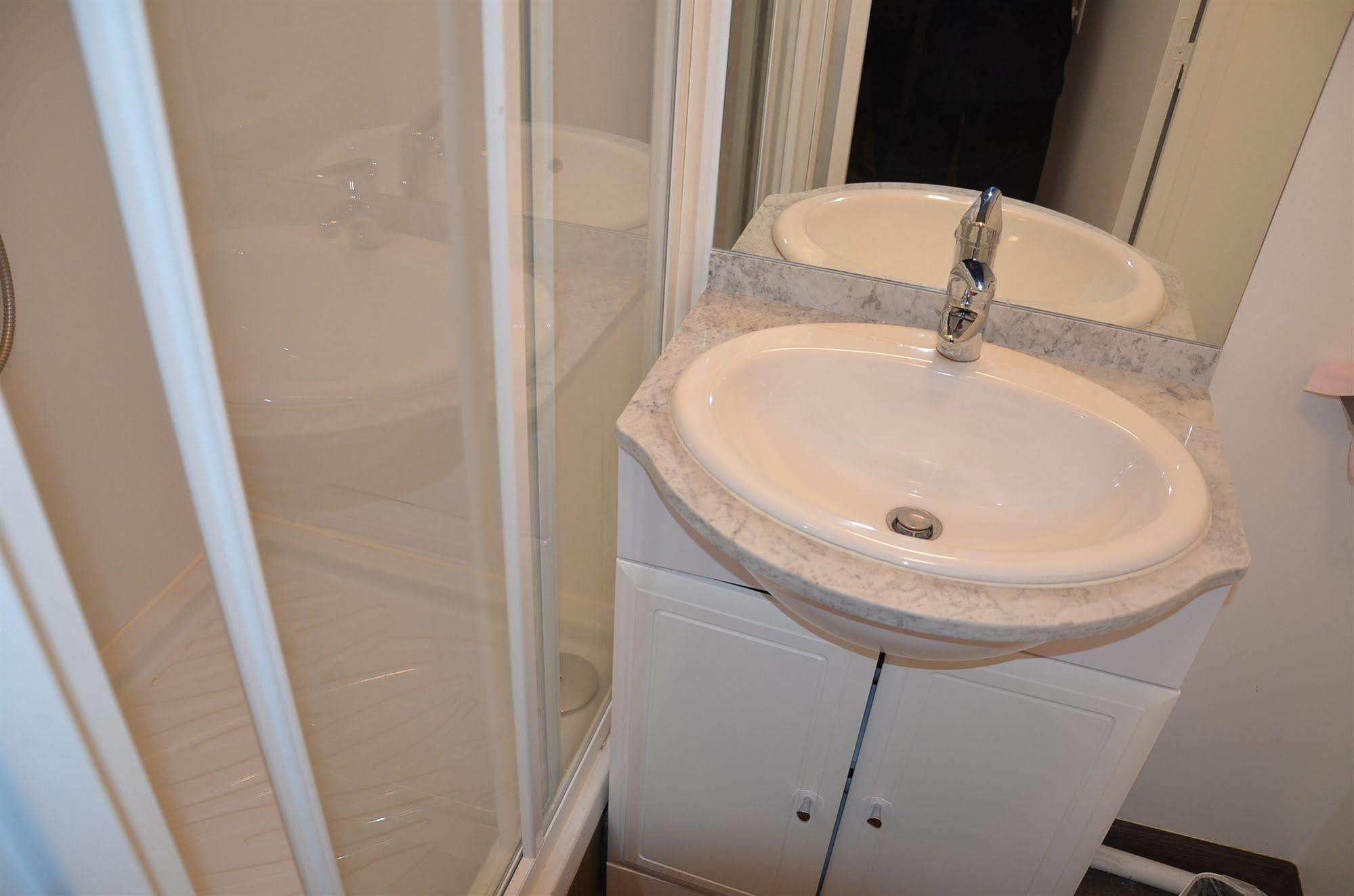 Hotel Studios Phenicio Porte De Versailles Malakoff Dış mekan fotoğraf